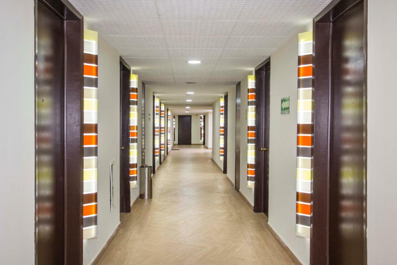 Hotel Valle De Mexico Toreo Екстер'єр фото
