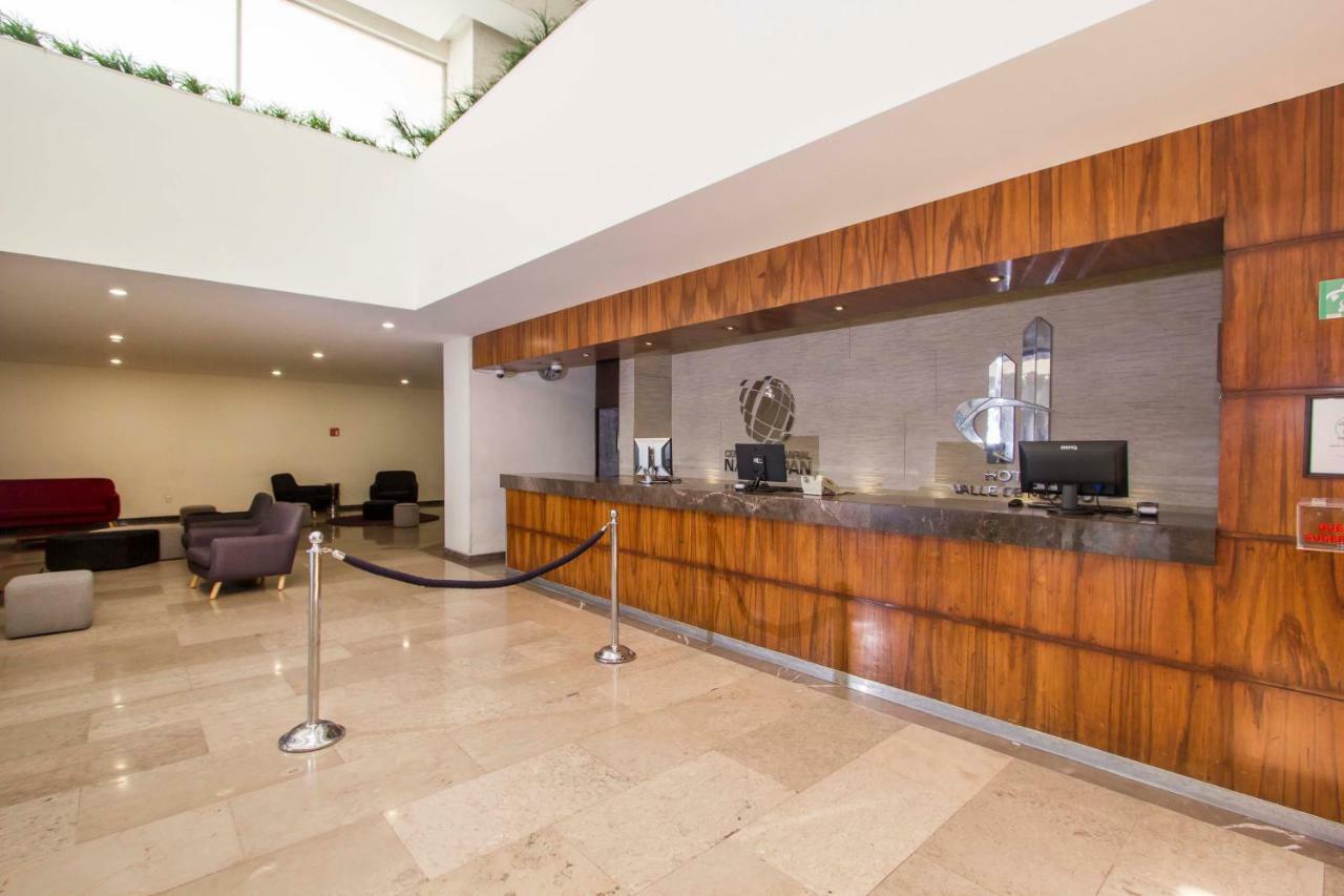 Hotel Valle De Mexico Toreo Екстер'єр фото